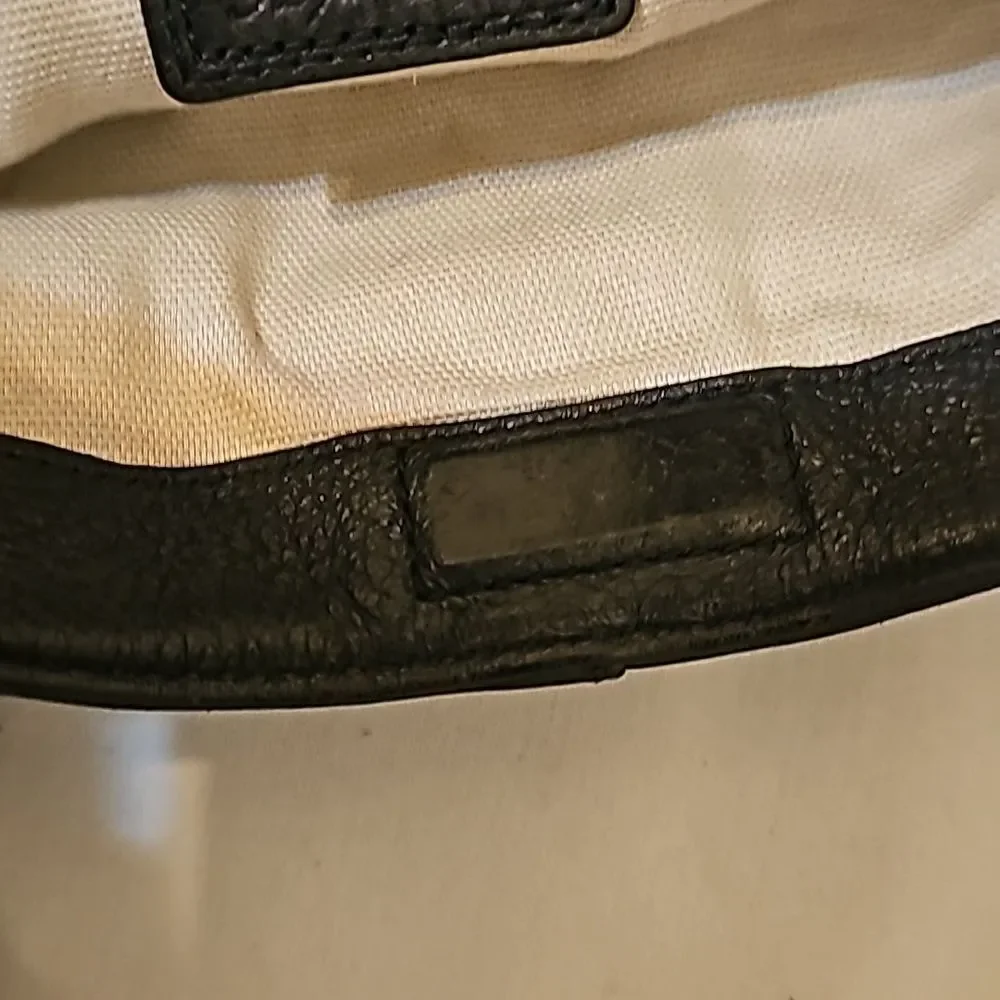 Ralph Lauren black   Classic black leather  bag